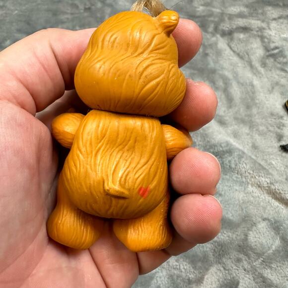 Kenner Care Bears Tenderheart Posable Vintage 1983 Original Action Figure - Picture 3 of 7